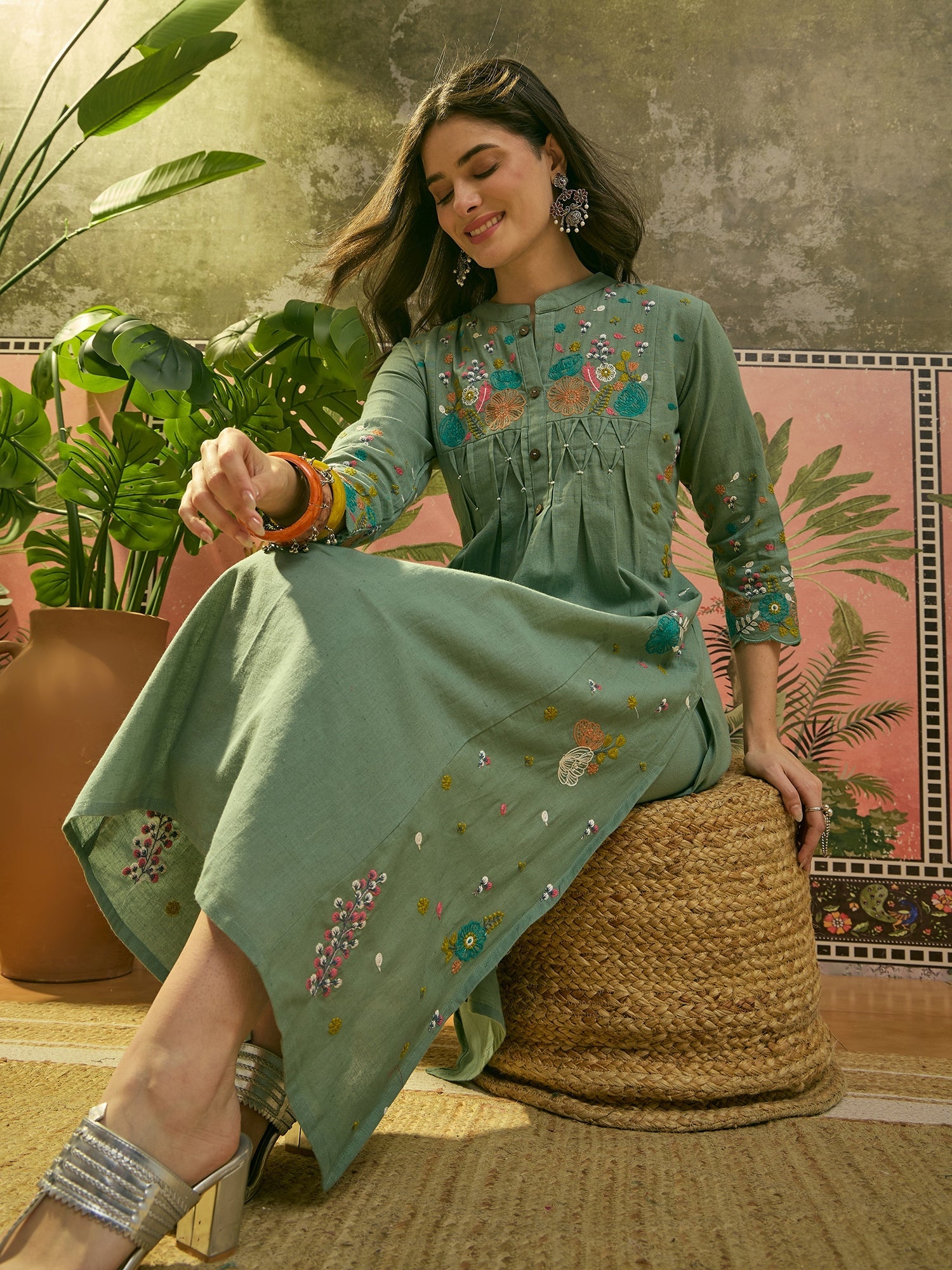 Women's Green Solid & Embroidered Cotton A-Line Kurta Pant Set (KPGREE