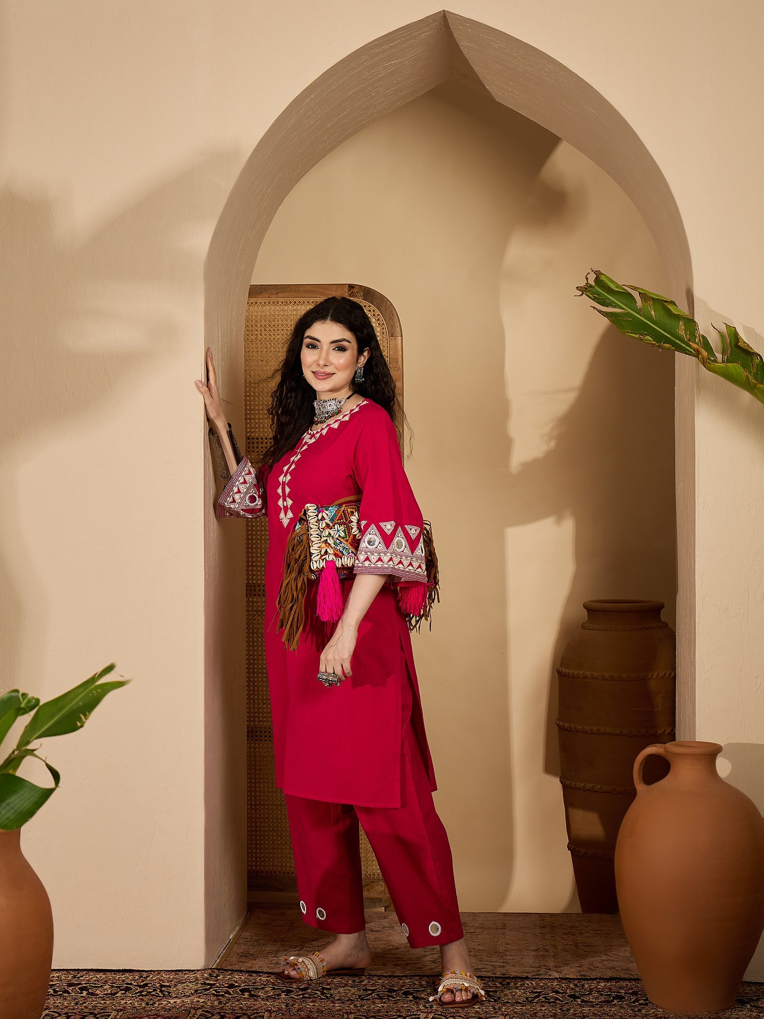 Women's Pink Solid & Embroidered Cotton Flex Straight Kurta Pant Set (