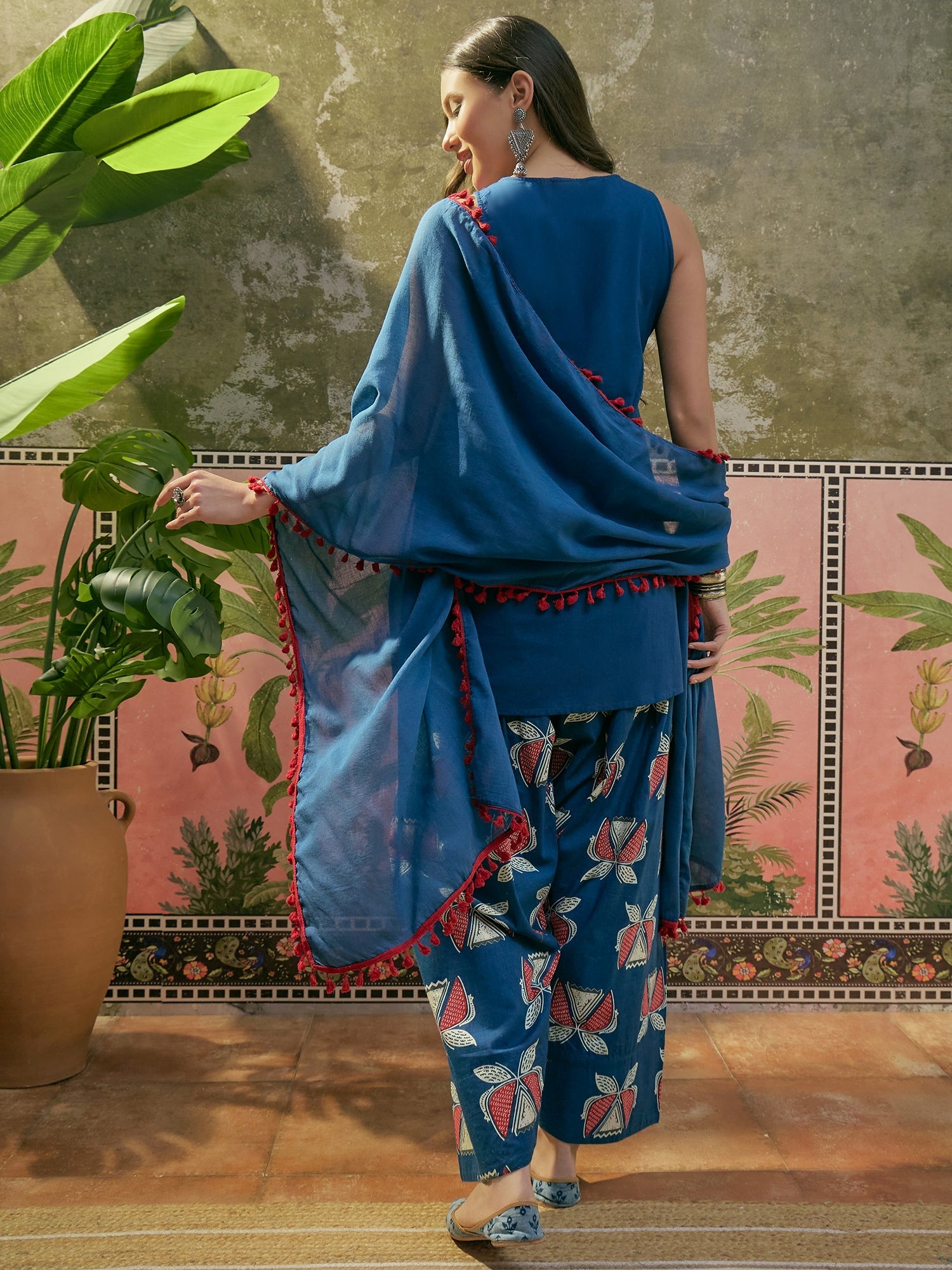 Women's Blue Solid Cotton Straight Kurti Parshi Salwar Dupatta Set (KS