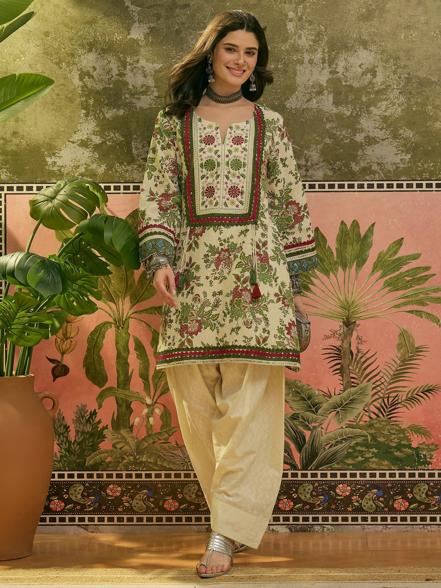 Women's Red Floral Printed & Embroidered Cotton A-Line Kurti Farshi Sa