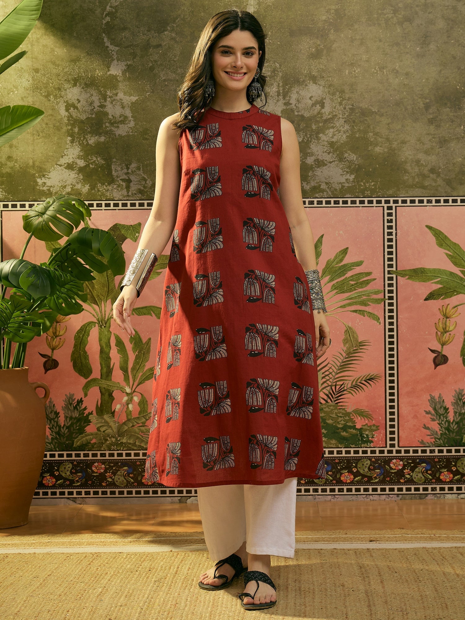 Women's Rust Block Printed Rayon Straight Kurta (RUSTMACAU) | DesiQlo