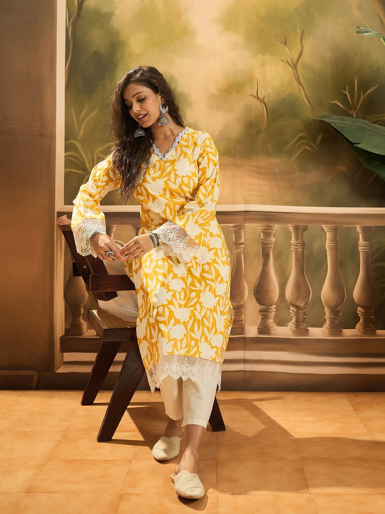 Women's Yellow Floral Printed Cotton Straight Kurta (YELLOWGALI) | Des