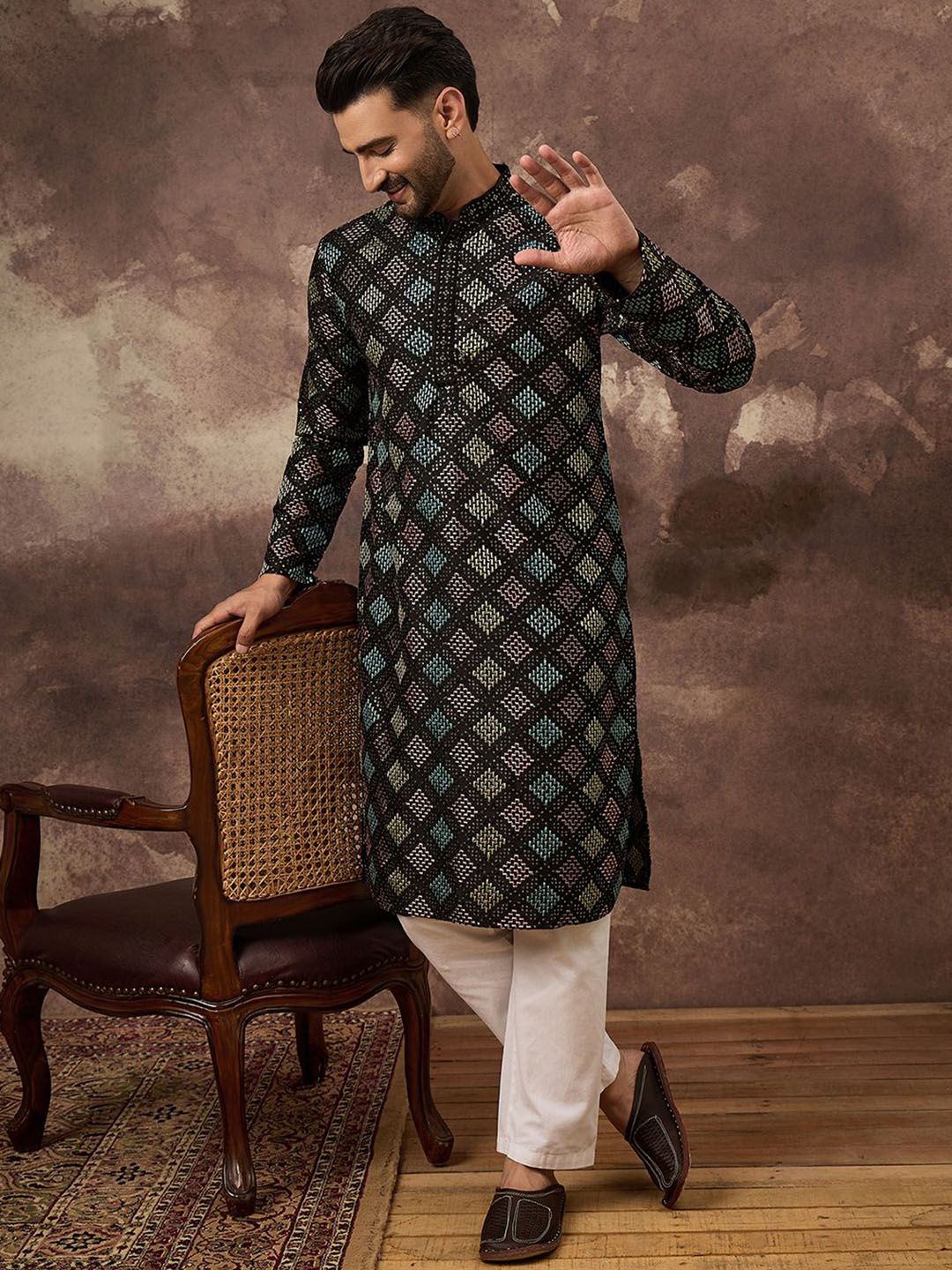 Ethnic Bay Men Black Silk Blend Solid Embroidered Straight Kurta With Pant Set-MKSET1384