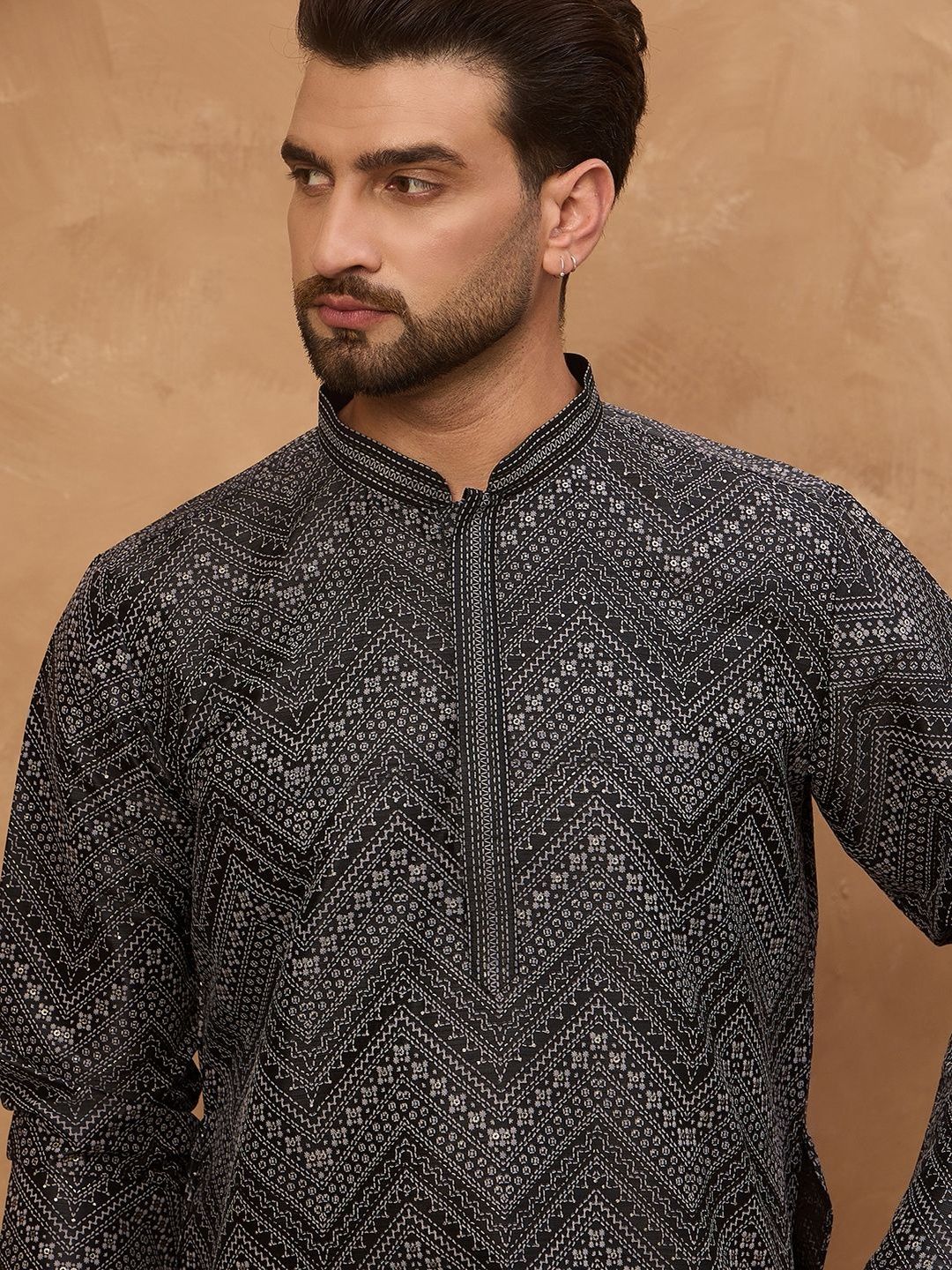 Ethnic Bay Men Black Silk Blend Geometric Printed Straight Kurta With Pant Set-MKSET1520