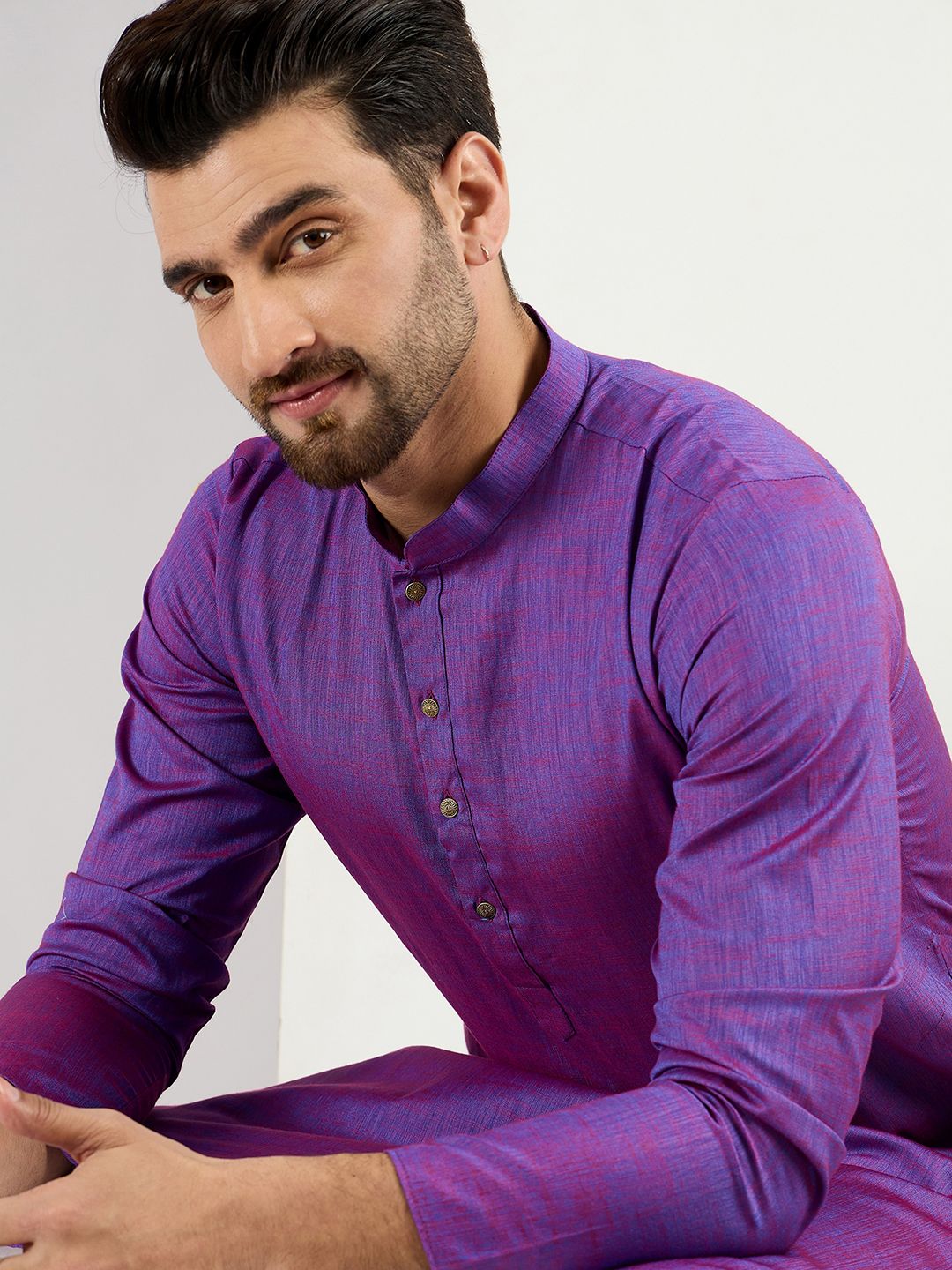 Ethnic Bay Men Purple Cotton Solid Woven Design Straight Kurta With Pant Set-MKSET1099