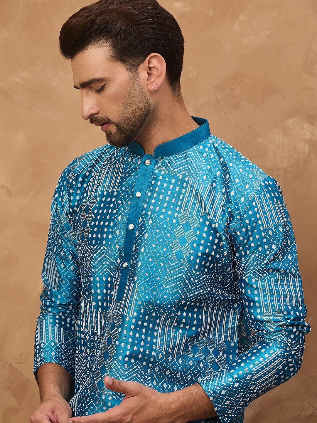 Ethnic Bay Men Blue Silk Blend Geometric Printed Straight Kurta With Pant Set-MKSET1527