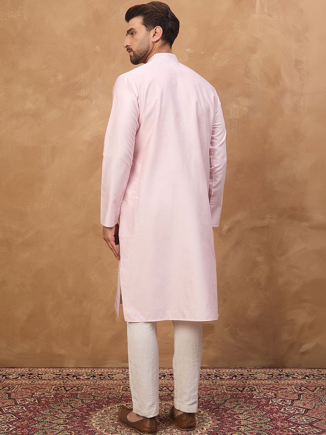 Ethnic Bay Men Pink Silk Blend Solid Embroidered Straight Kurta With Pant Set-MKSET1512