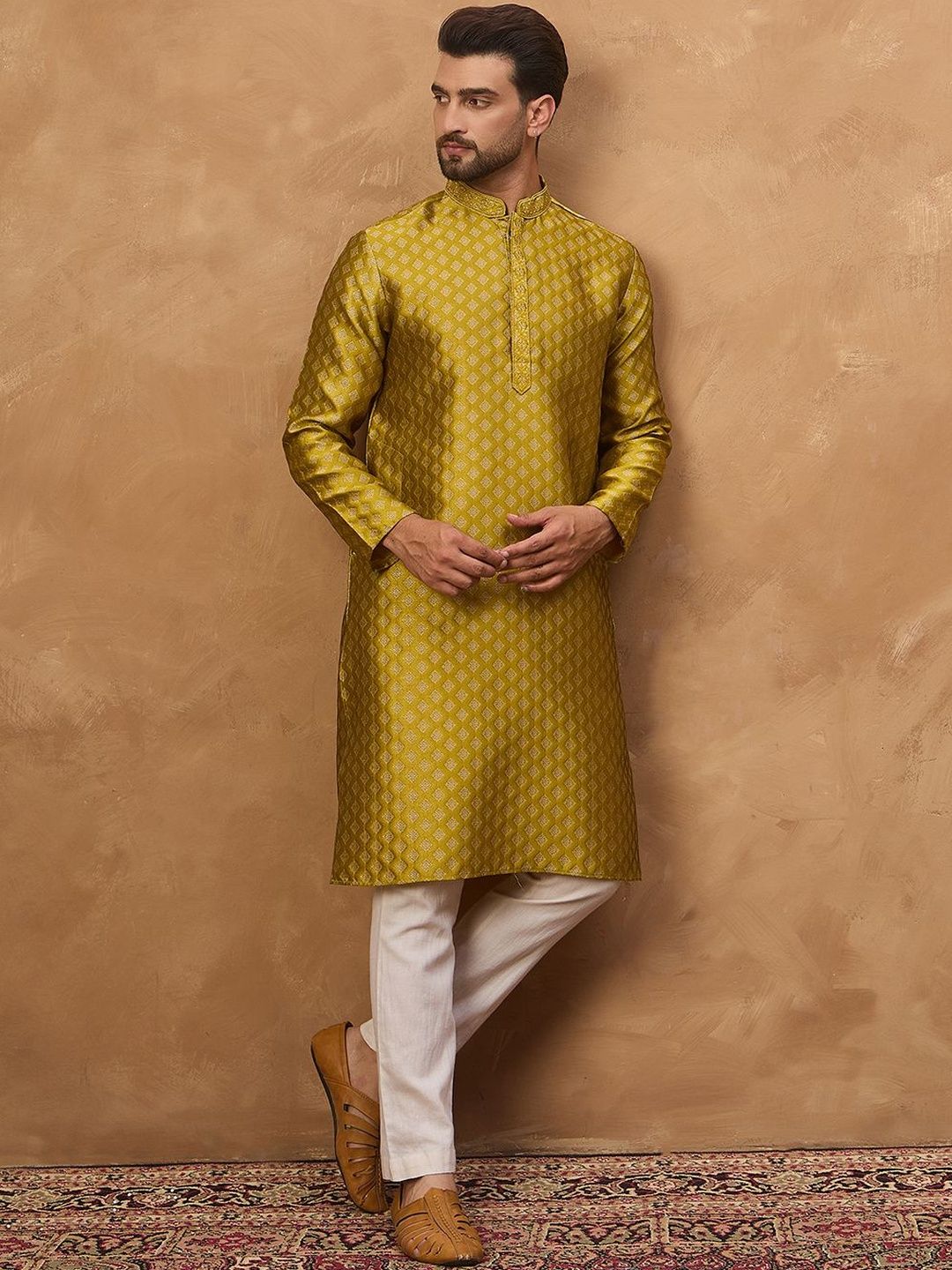 Ethnic Bay Men Yellow Silk Blend Solid Woven Design Straight Kurta With Pant Set-MKSET1459