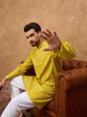 Ethnic Bay Men Yellow Viscose Rayon Ethnic Motifs Printed Straight Kurta With Pant Set-MKSET1542