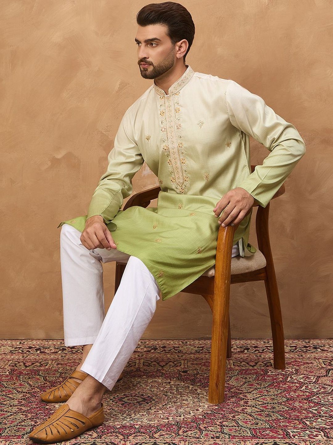 Ethnic Bay Men Green Silk Blend Solid Embroidered Straight Kurta With Pant Set-MKSET1488