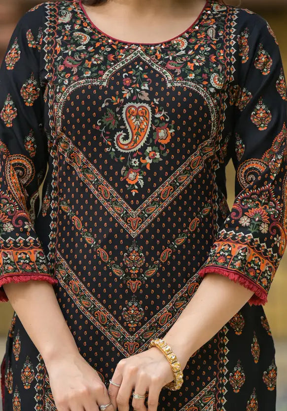 Noir Ikat Echo Black & White  Printed Kurta Pant And Dupatta Set