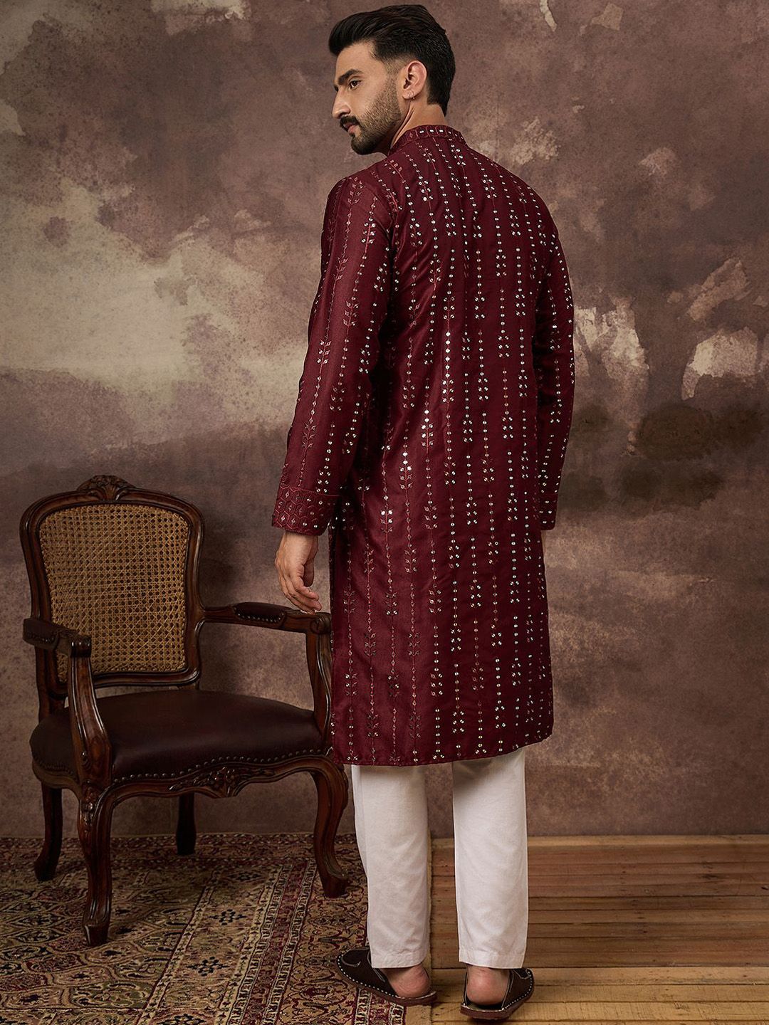 Ethnic Bay Men Maroon Silk Blend Solid Embroidered Straight Kurta With Pant Set-MKSET1361