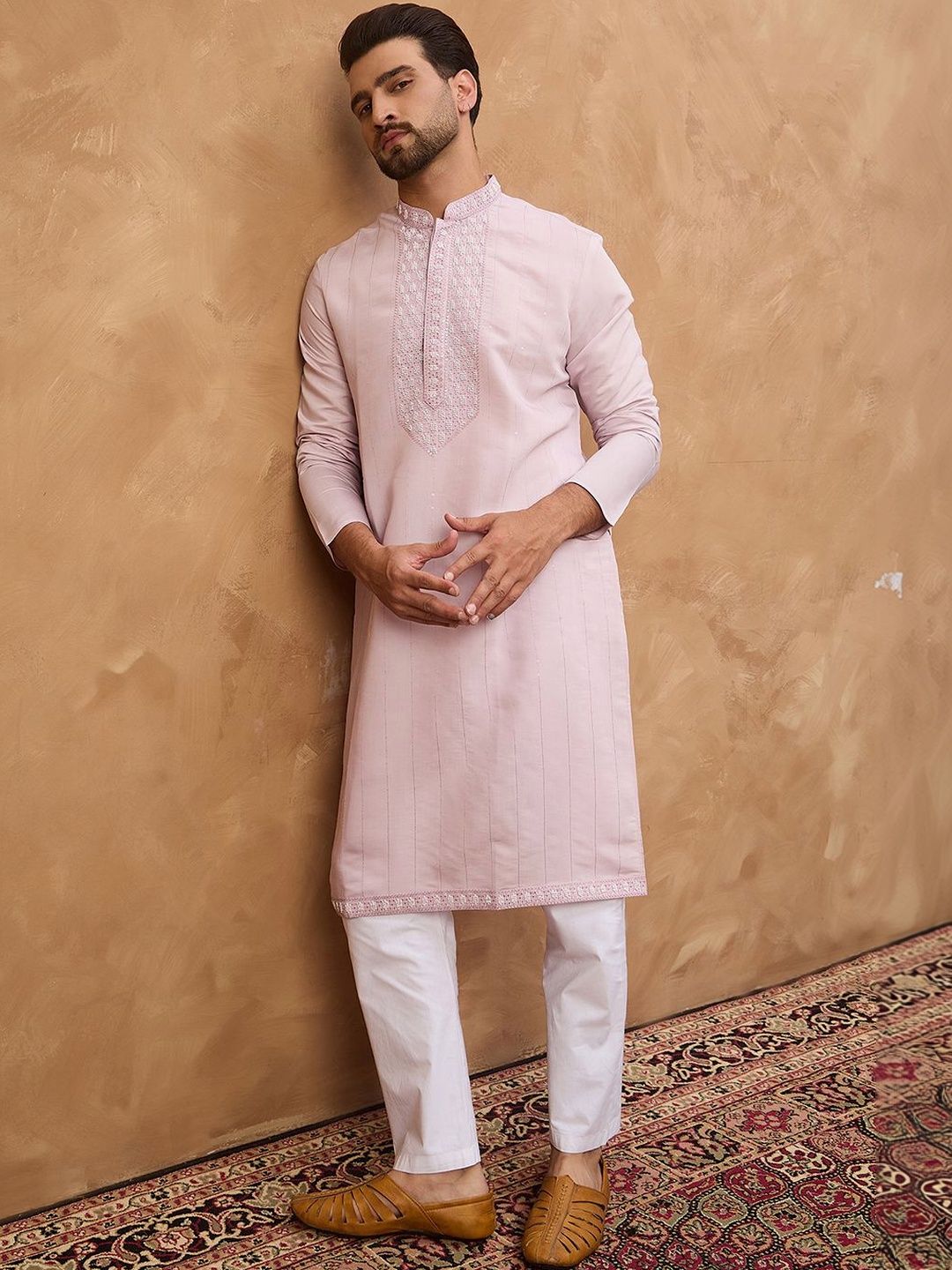 Ethnic Bay Men Lavender Silk Blend Solid Embroidered Straight Kurta With Pant Set-MKSET1449