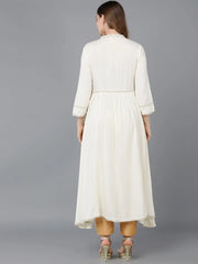 Women Cream Coloured White Alyssum Gotta Patti Anarkali Kurta