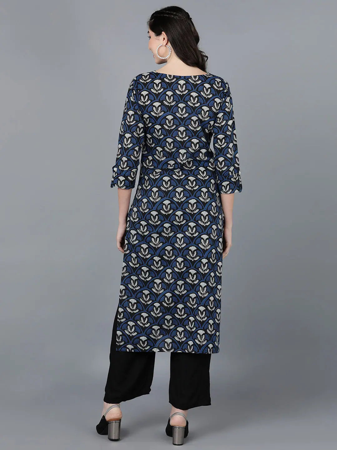 Navy Blue Cotton Indian Kurtas for Women | DesiQlo