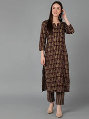 Women Maroon Cotton Paisley Printed