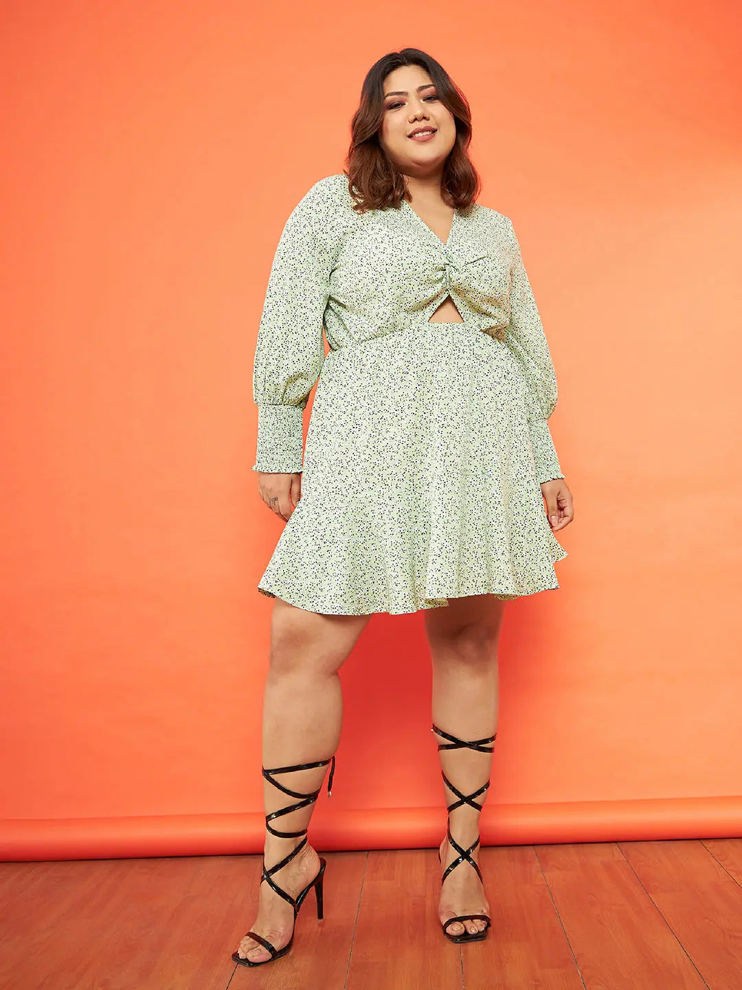 Women Green Floral Smocked Sleeves Cut-out Skater Dress