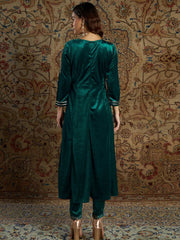 Women Emerald Velvet Kali Kurta with Pants