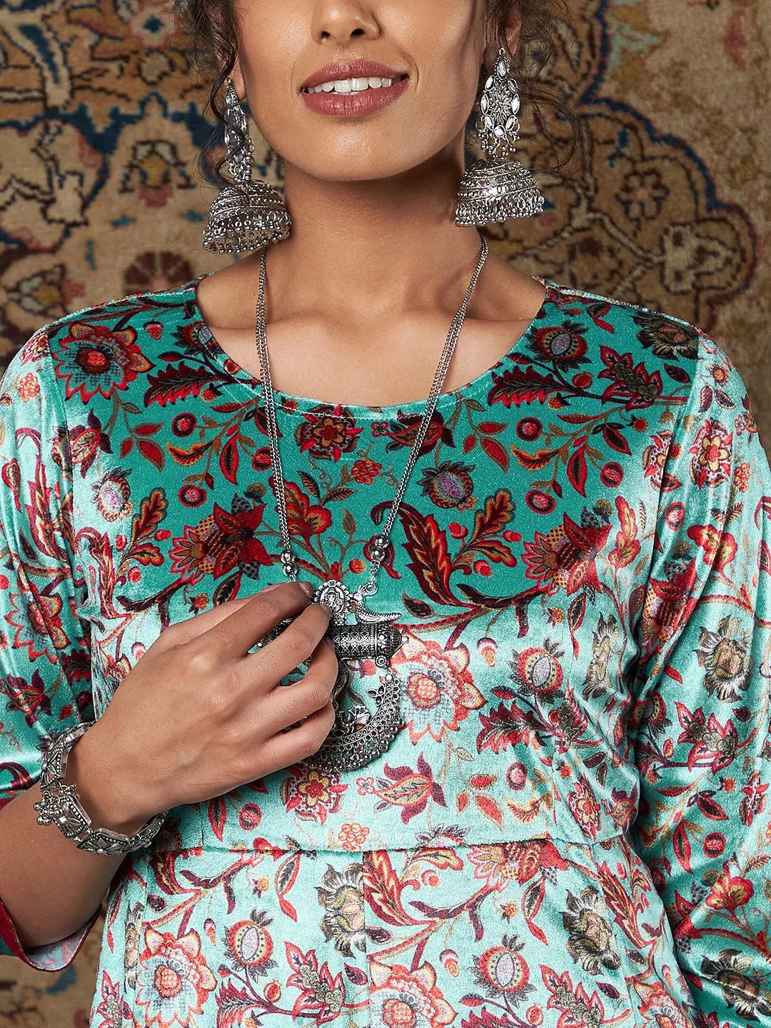 Sea Green Velvet Kurta Set - Women's Printed Palazzo Pants Set