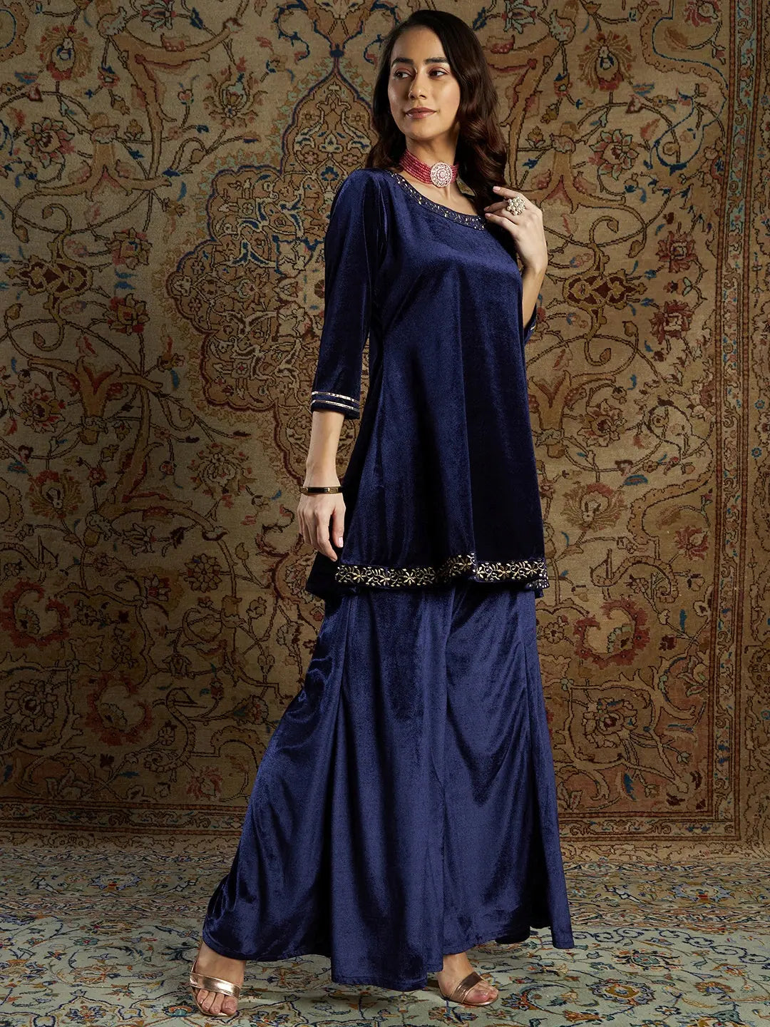 Navy Velvet Zari Women's Kurta Set | Indian Kurta Sets