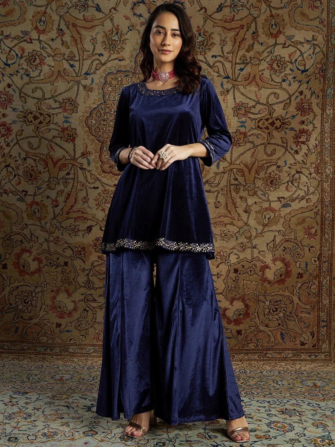 Navy Velvet Zari Women's Kurta Set | Indian Kurta Sets