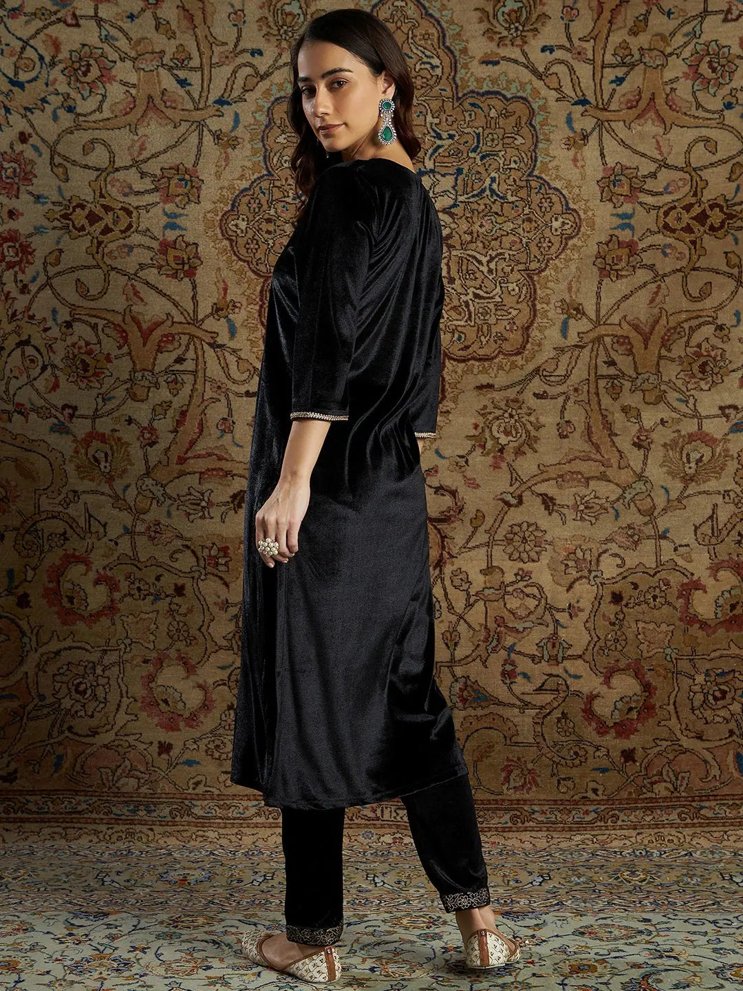 Black Velvet Zari Embroidered Indian Kurtas for Women - Elegant