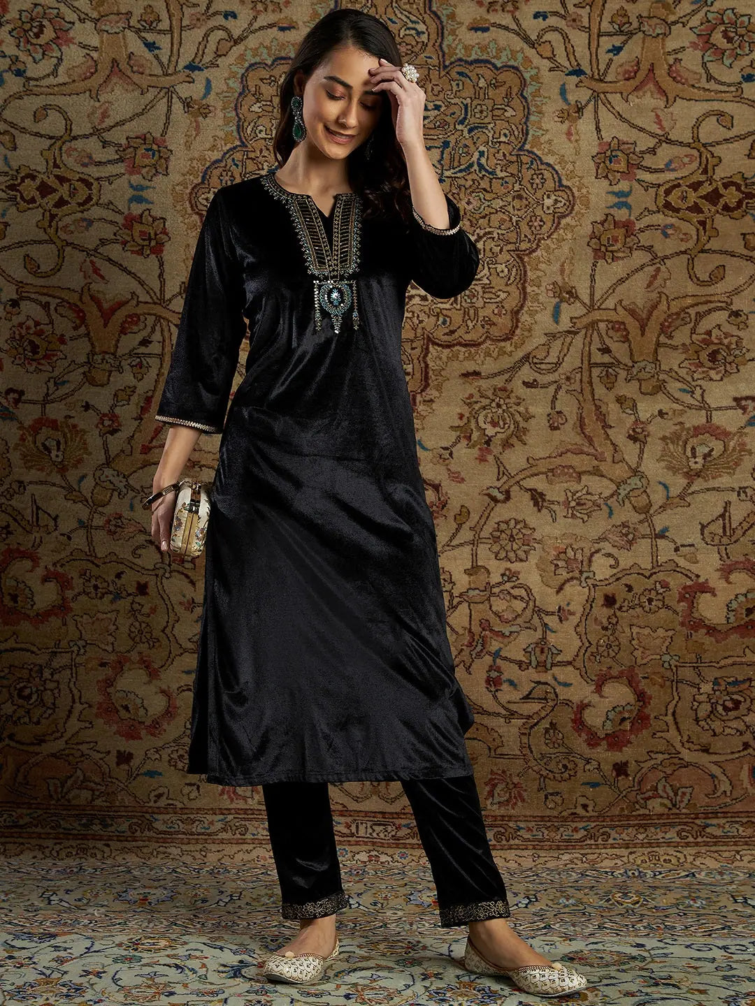 Black Velvet Zari Embroidered Indian Kurtas for Women - Elegant