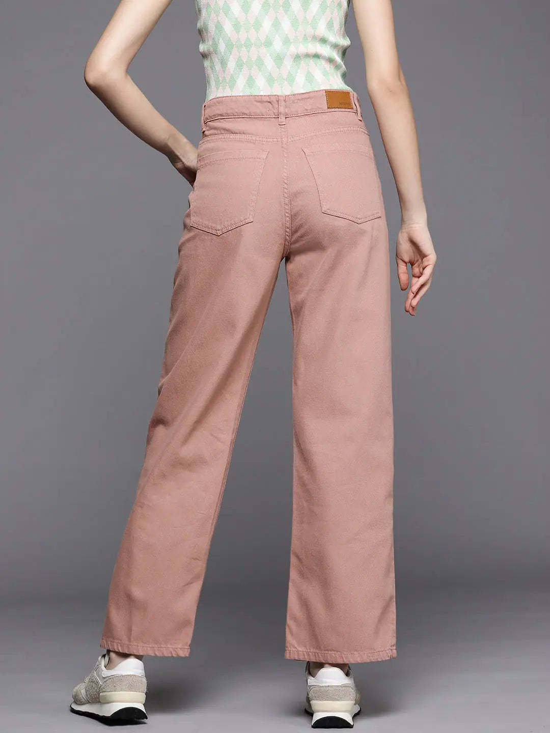 Peach Line Art Print Straight Jeans - Women's Western Wear