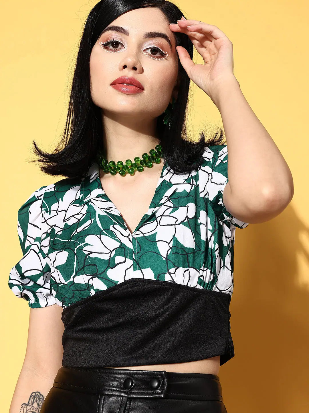 Floral Collar Crop Top | Women's Green & White Top
