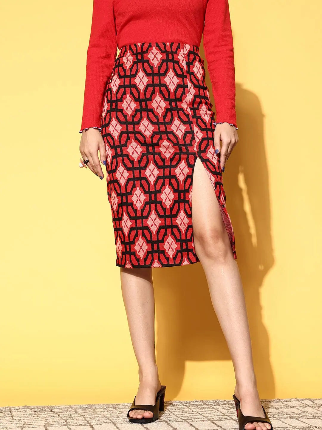 Red Geometric Knit Pencil Skirt - Women's Western Wear