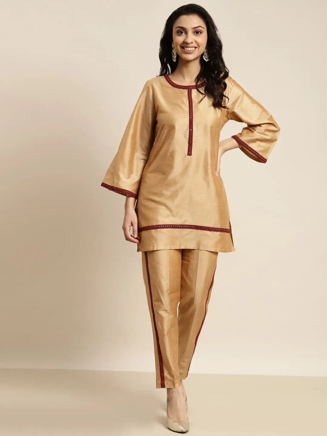 Beige Mirror Lace Women's Kurta Set | Designer Kurta Sets