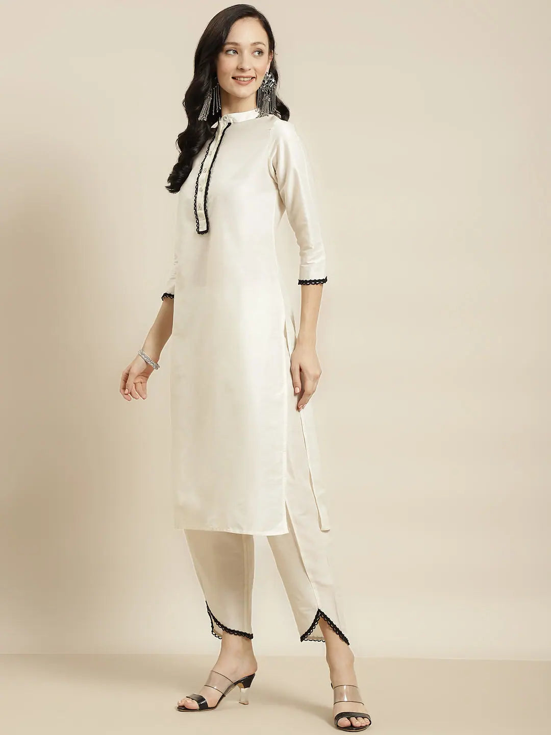 Off White Lace Kurta Set with Tulip Pants | Women's Kurta Sets