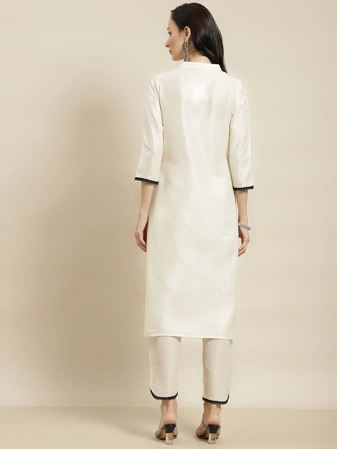 Off White Lace Kurta Set with Tulip Pants | Women's Kurta Sets