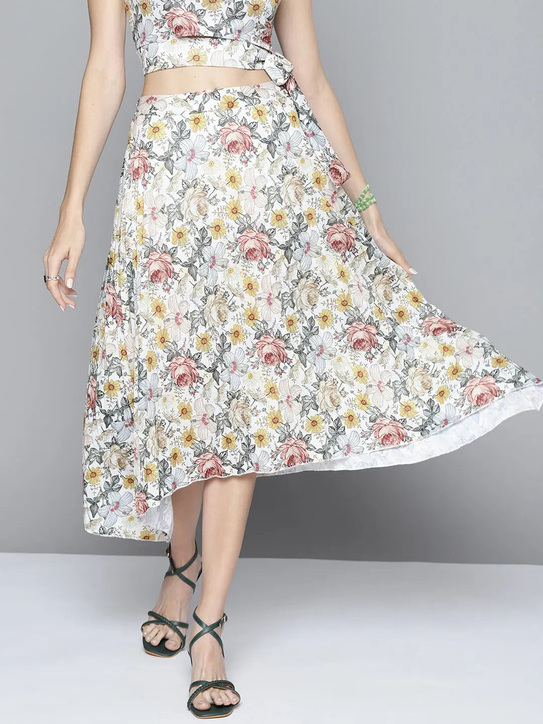 Off White Floral Pleated Skirt | Women's Western Clothing