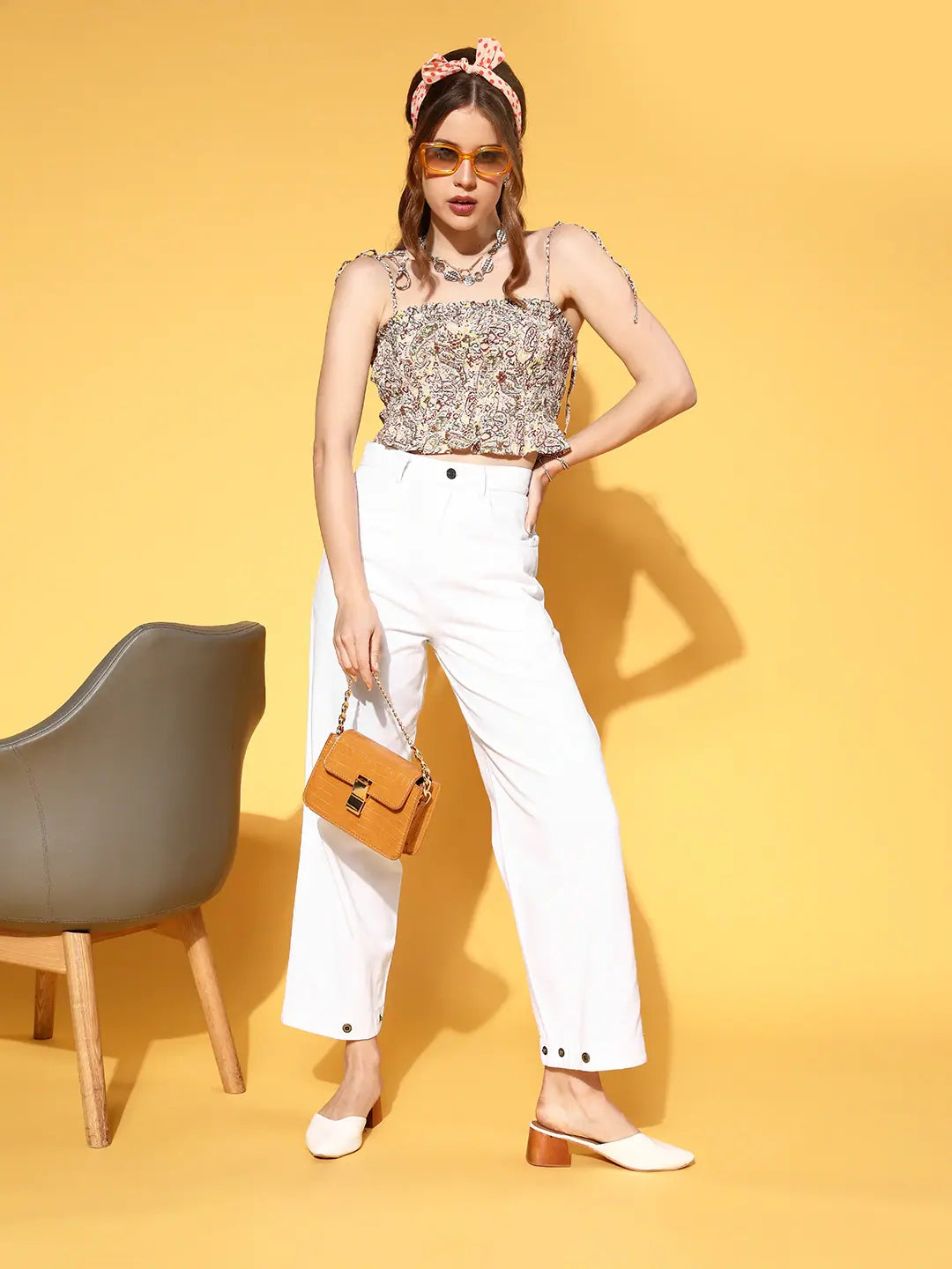 White Twill Boot Leg Cargo Pants - Women's Western Clothing