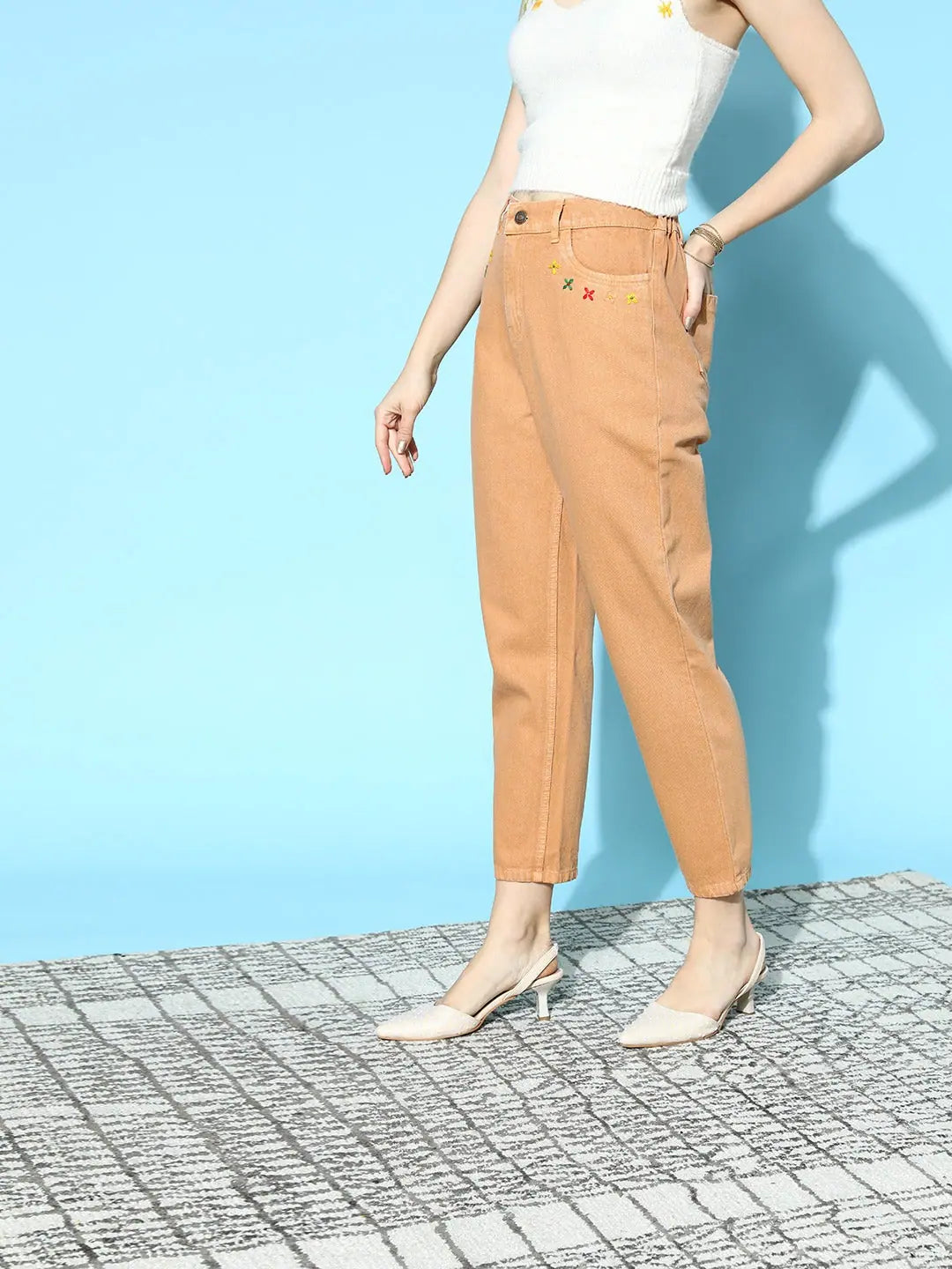 Women's Khaki Embroidered Pocket Carrot Fit Jeans