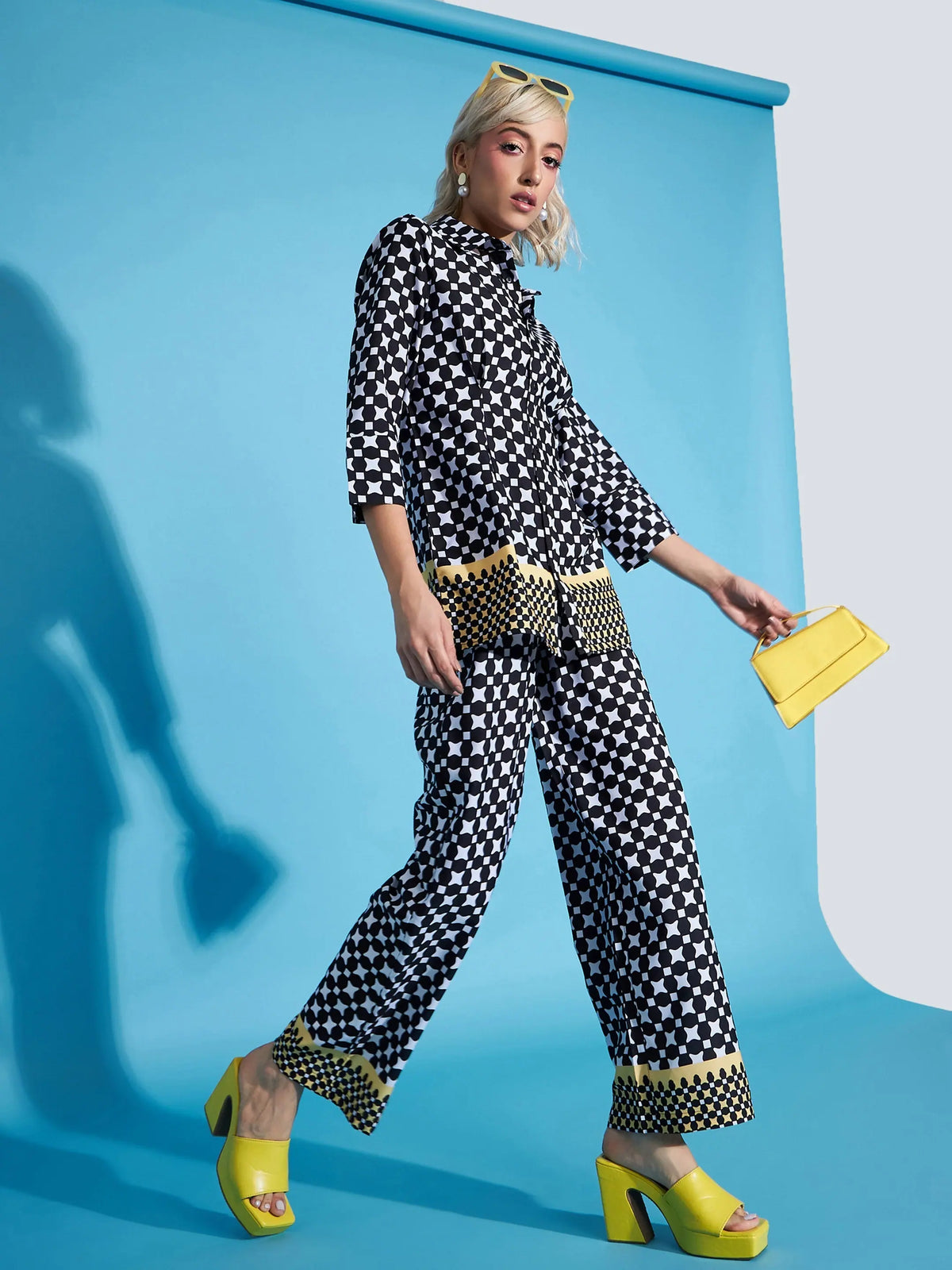 Women Printed Standard Black Jumpsuits & Sets