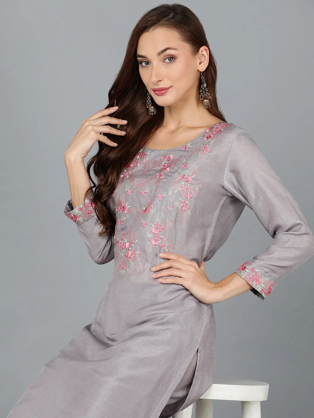 Embroidered Silk Blend Indian Kurta Ladies - Shop Now!