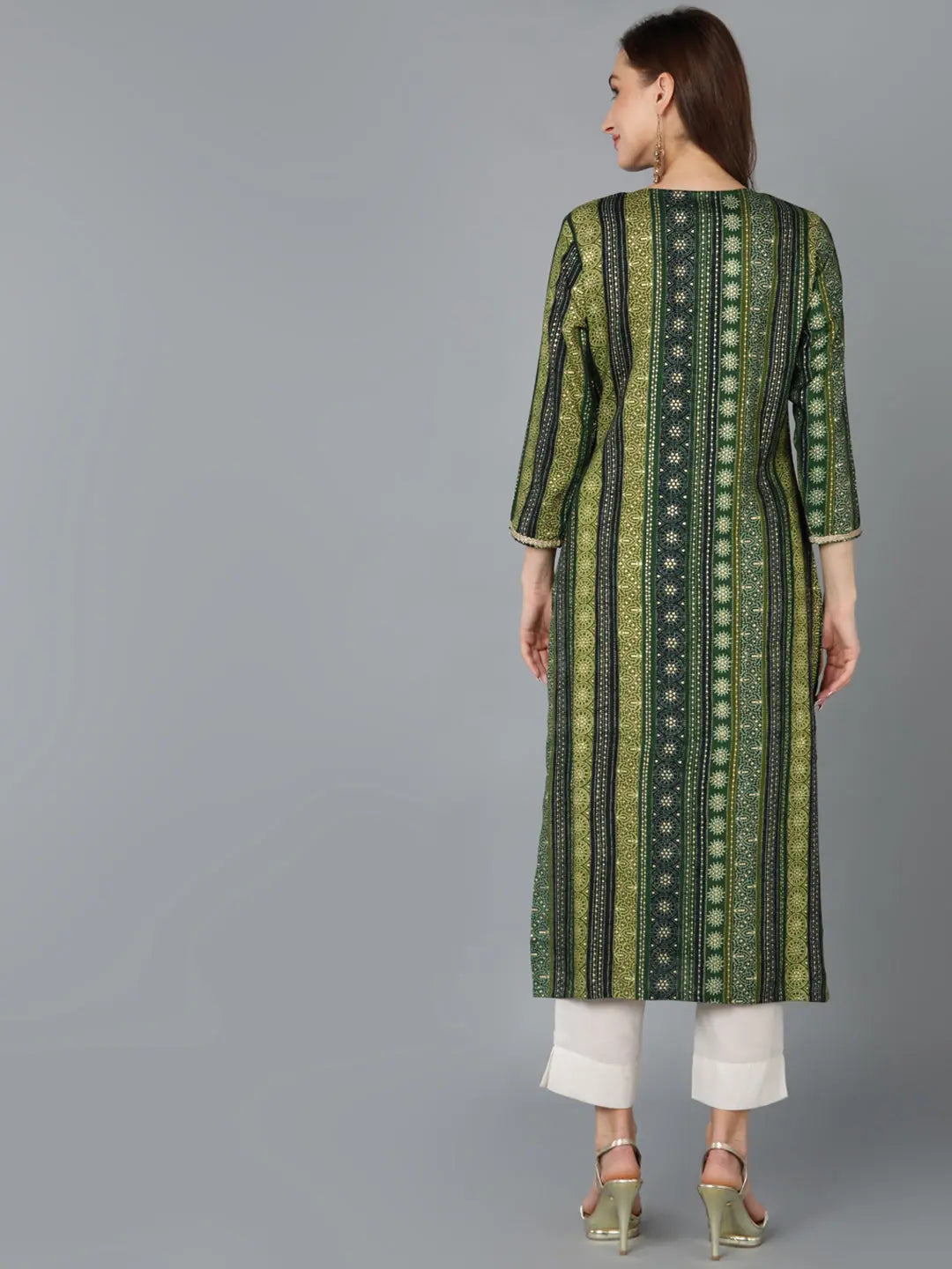 Green Printed Viscose Rayon Indian Kurta - Embroidered Detail