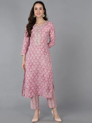 Women Silk Blend Embroidered Kurta-VCK9021