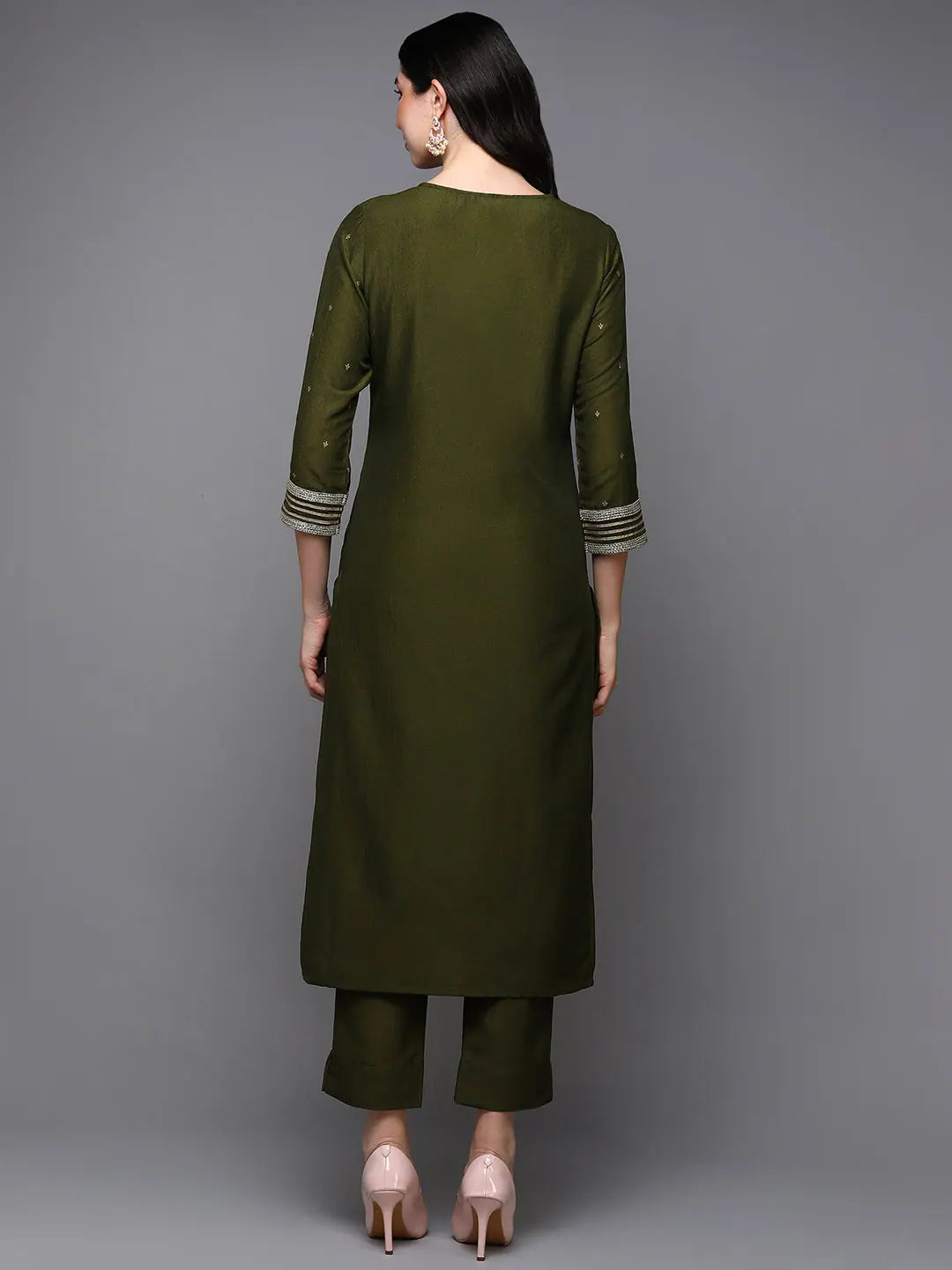 Olive Silk Blend Embroidered Kurta | Women's Lehenga Collection