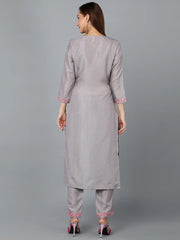 Women Silk Blend Embroidered Kurta With-VKSET1405A