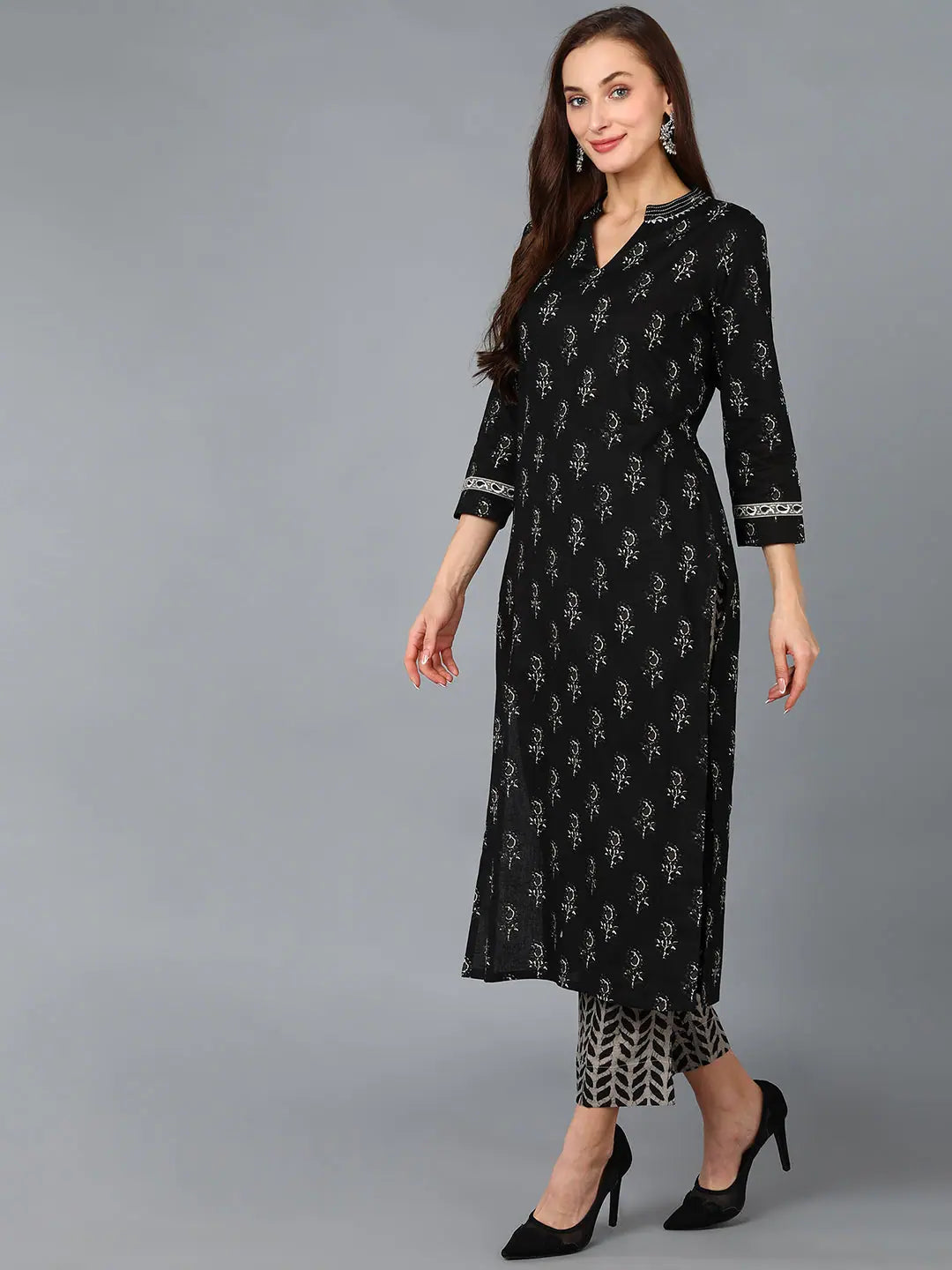 Black Paisley Print Kurta Set | Women's Cotton Kurta Sets