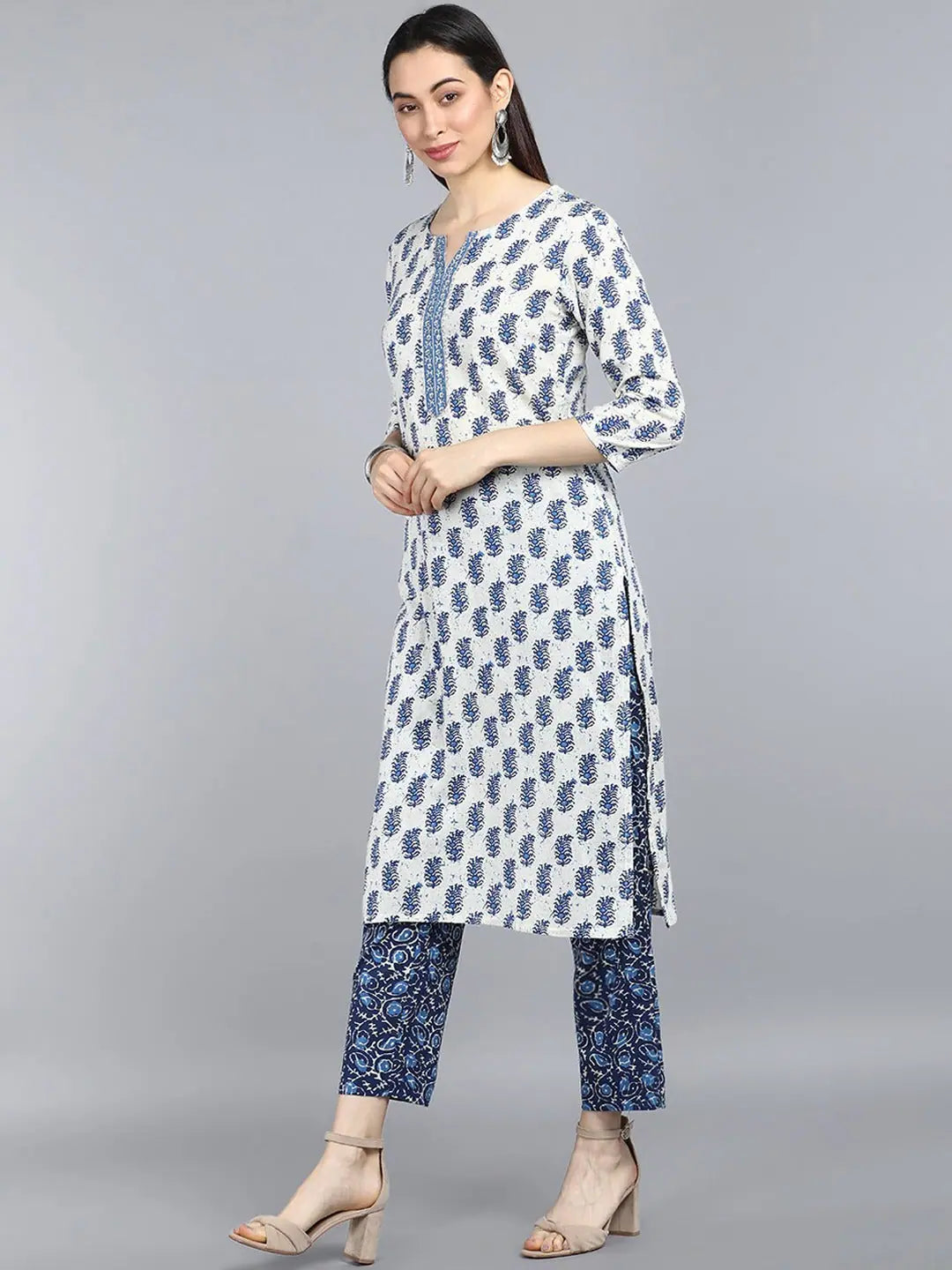 Printed Cotton Blend Kurta Set with Dupatta | Women's Kurta