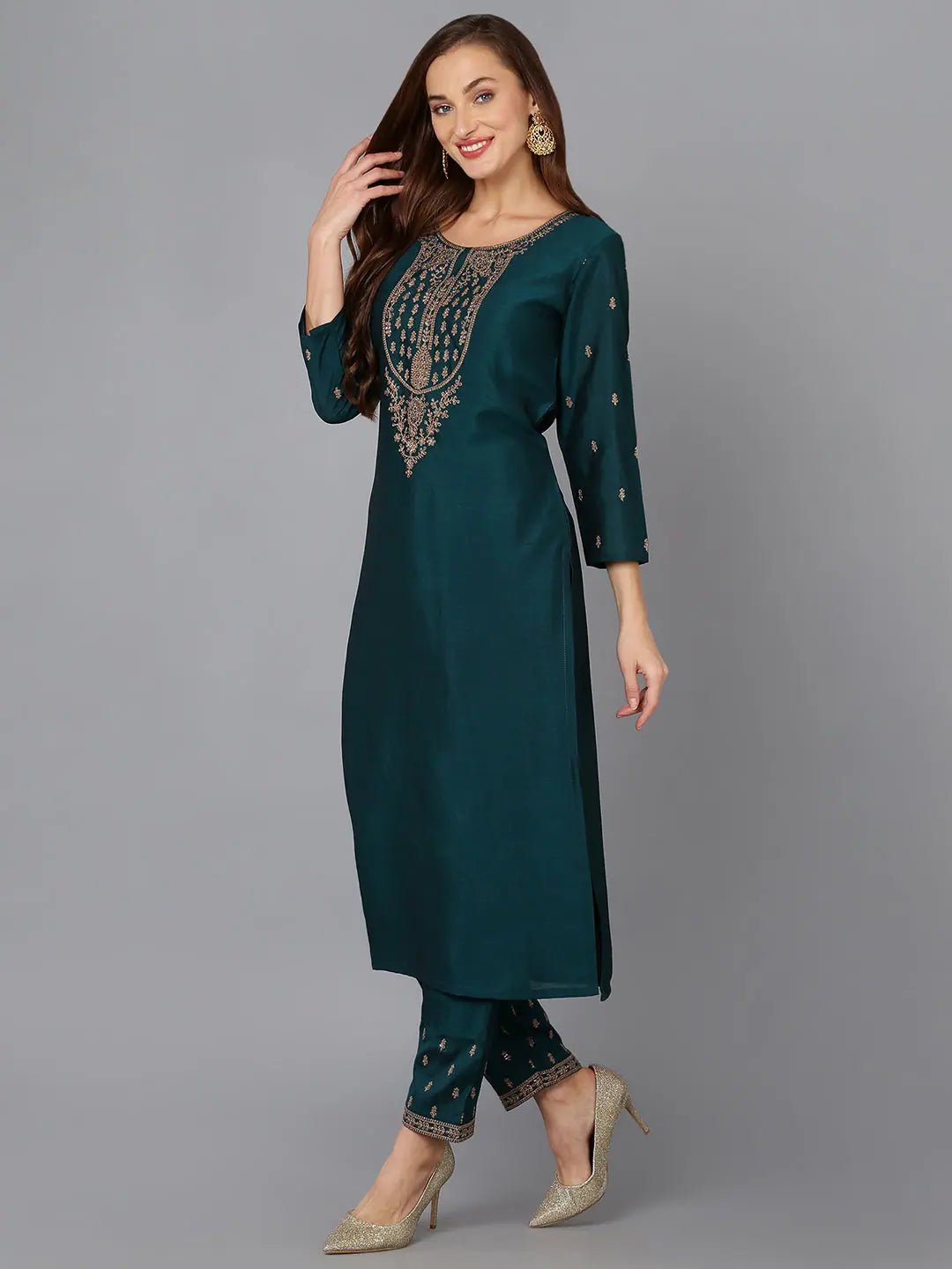 Silk Blend Embroidered Kurta: Elegant Ethnic Lehenga for Women