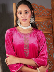 Women Fuchsia Velvet Embroidered Short Kurta