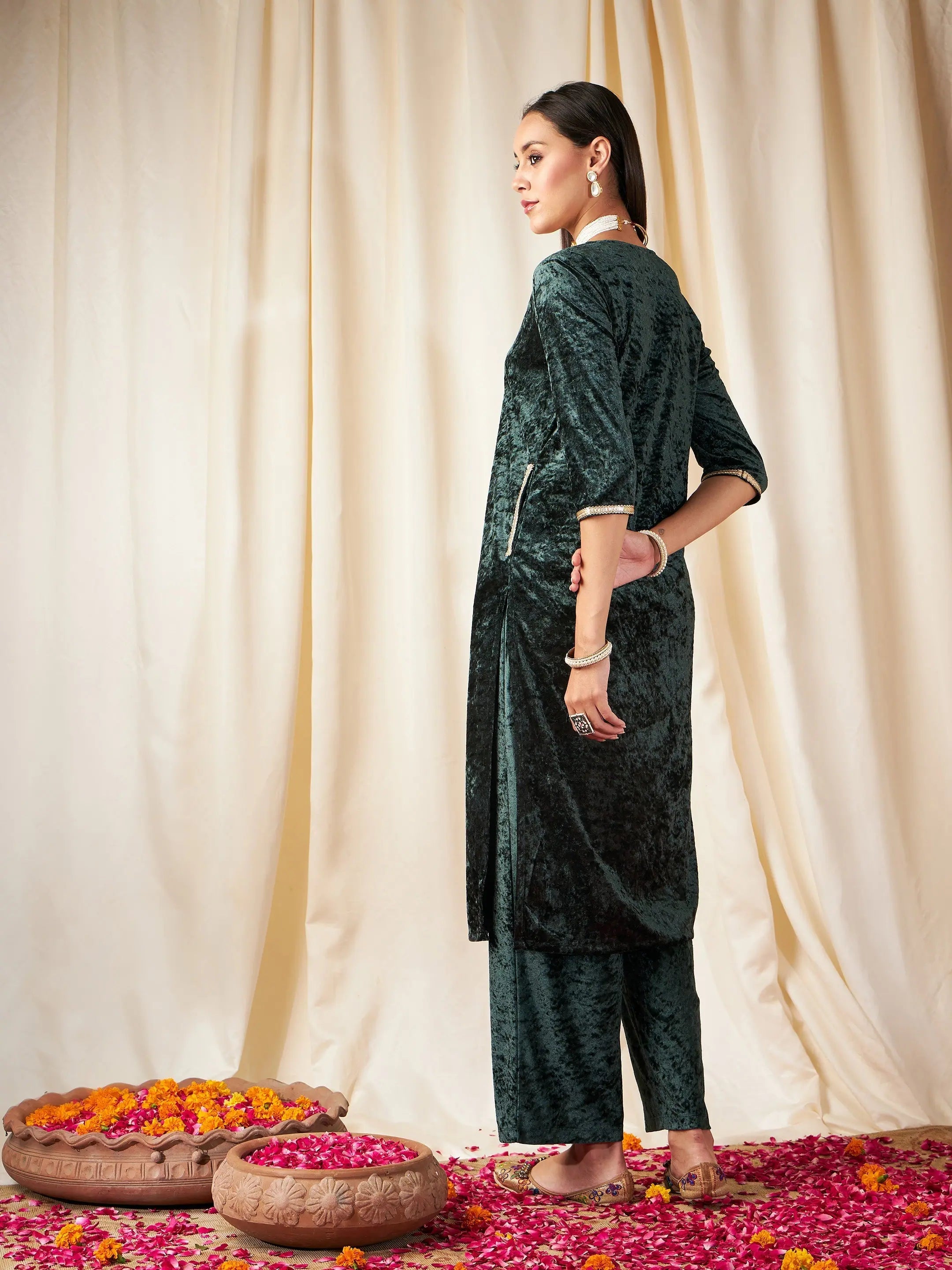 Emerald Green Embroidered Indian Kurta | Velvet Kurta for Women
