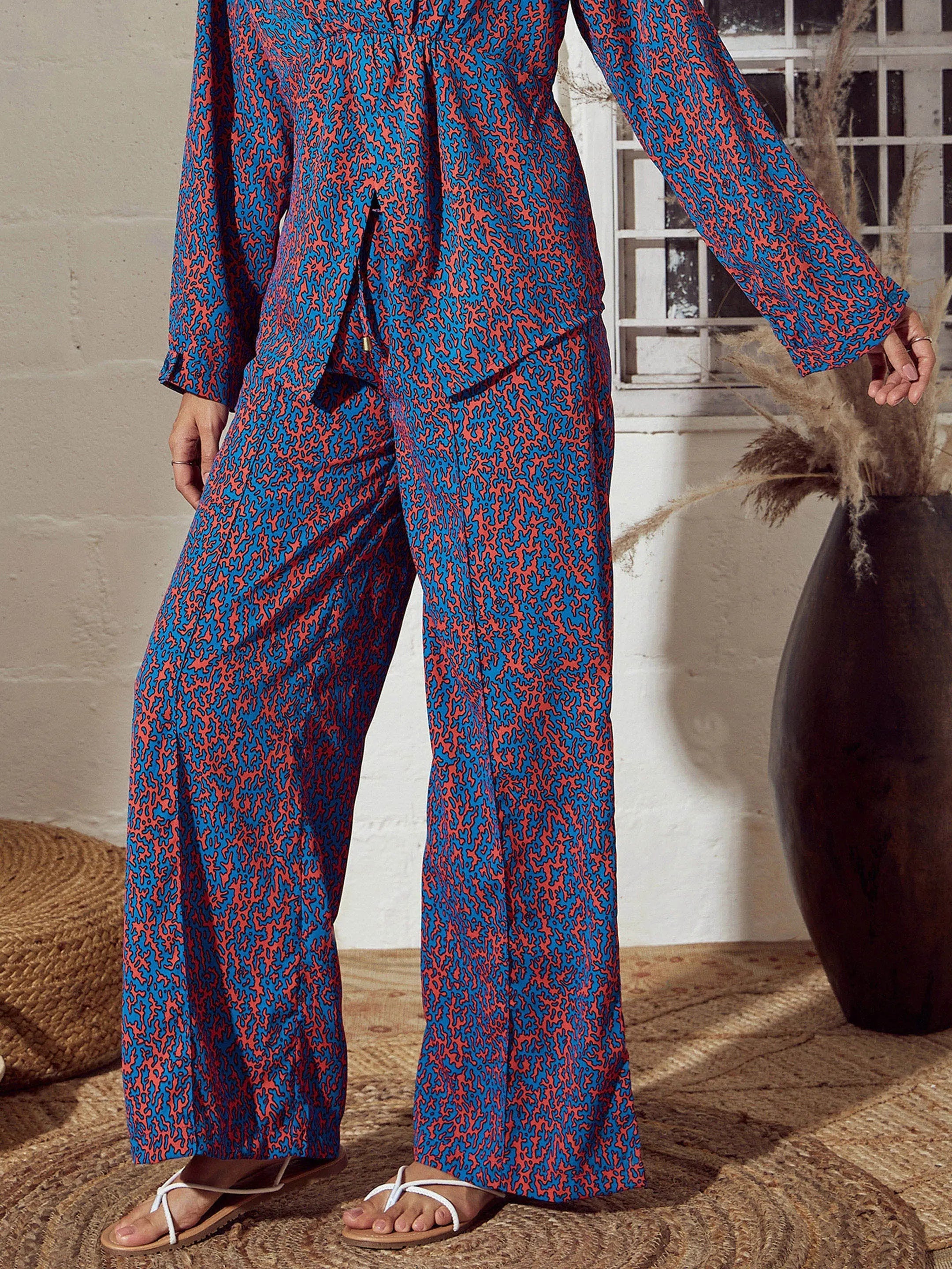 Blue Abstract Women's Western Outfits Top With Pants Set