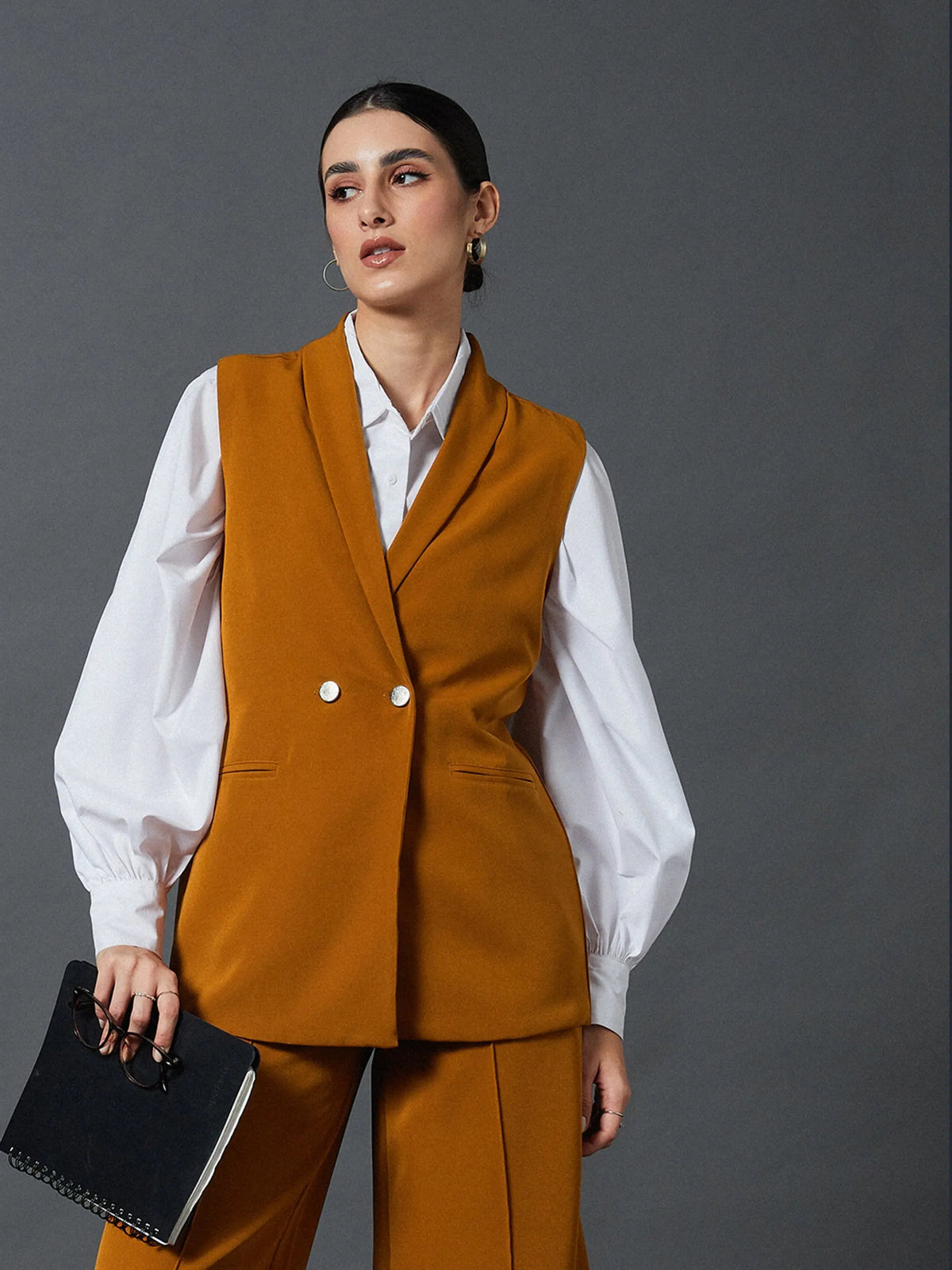 Women Mustard Double-Breast Sleeveless Longline Blazer