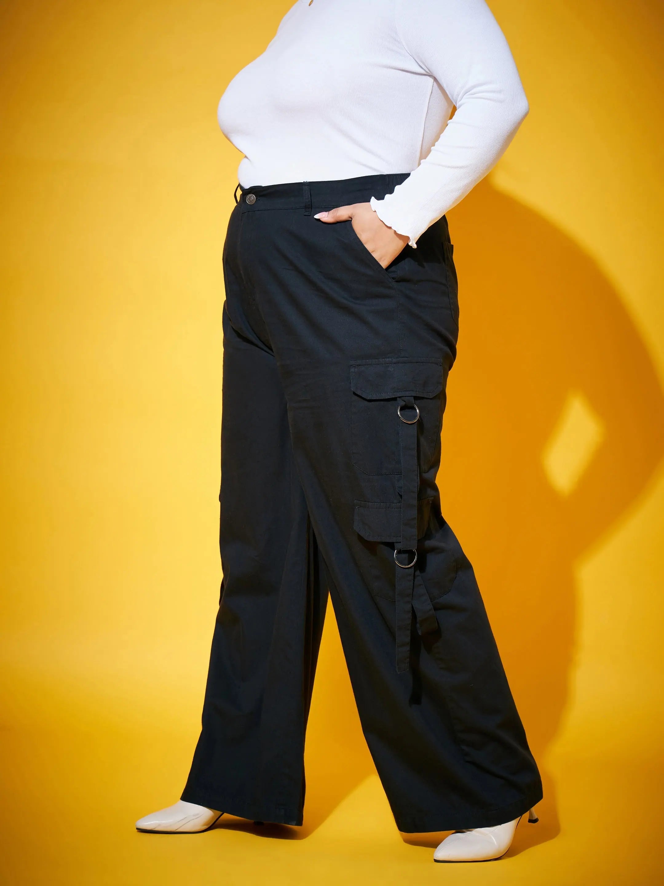 Black Tencel Cargo Pants - Women's Western Wear Outfits